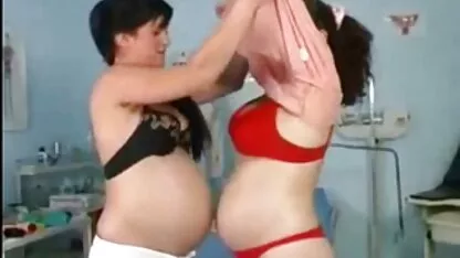 Roodharige meest erotische films trut in visnet neukt twee mannen tegelijk in haar poes en kont