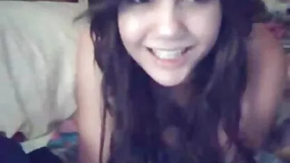 Golden shower and closeup of erotische fil vagina by young slim girls