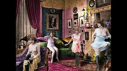 Brunette pronkt terloops met haar seksuele vaardigheden in beste erotische films casting.