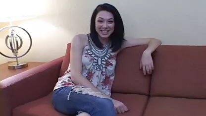 Verse zelfgemaakte seks met brunette Grote kont in youtube erotische film gemaskerd konijn