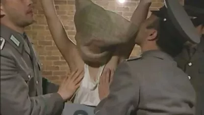 Volwassen mannen scheidden jong geslacht erotische movie