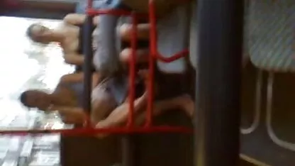 Meisje soft erotische film bevalt haar vriend met anale seks