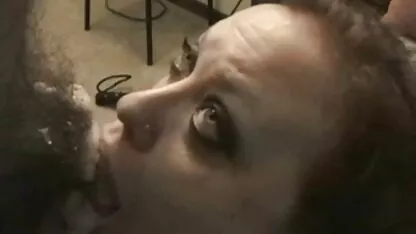 Porno jong en gratis erotische film kijken een mooi meisje