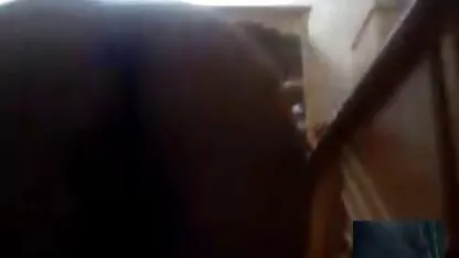 Twee blondjes worden wakker op hun erotische films voor vrouwen vriendjes met een pijpbeurt.