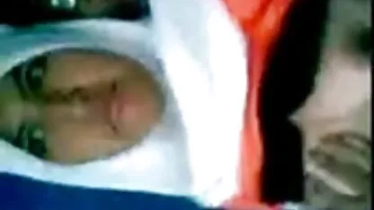 Russische brunette die pijpt als eerste oude erotische films persoon van hoge kwaliteit.
